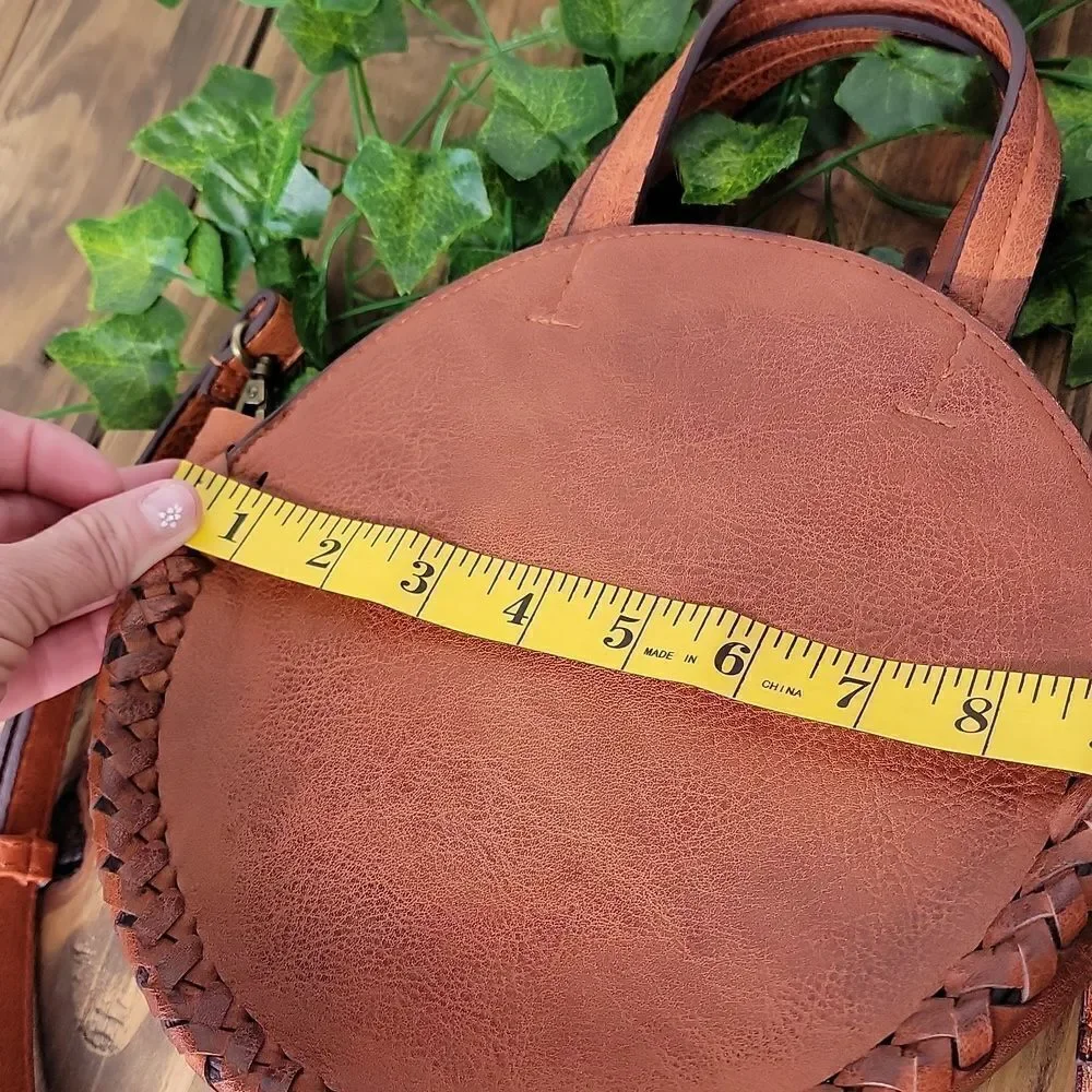 Street Level. Round Faux Leather Handbag. Like New